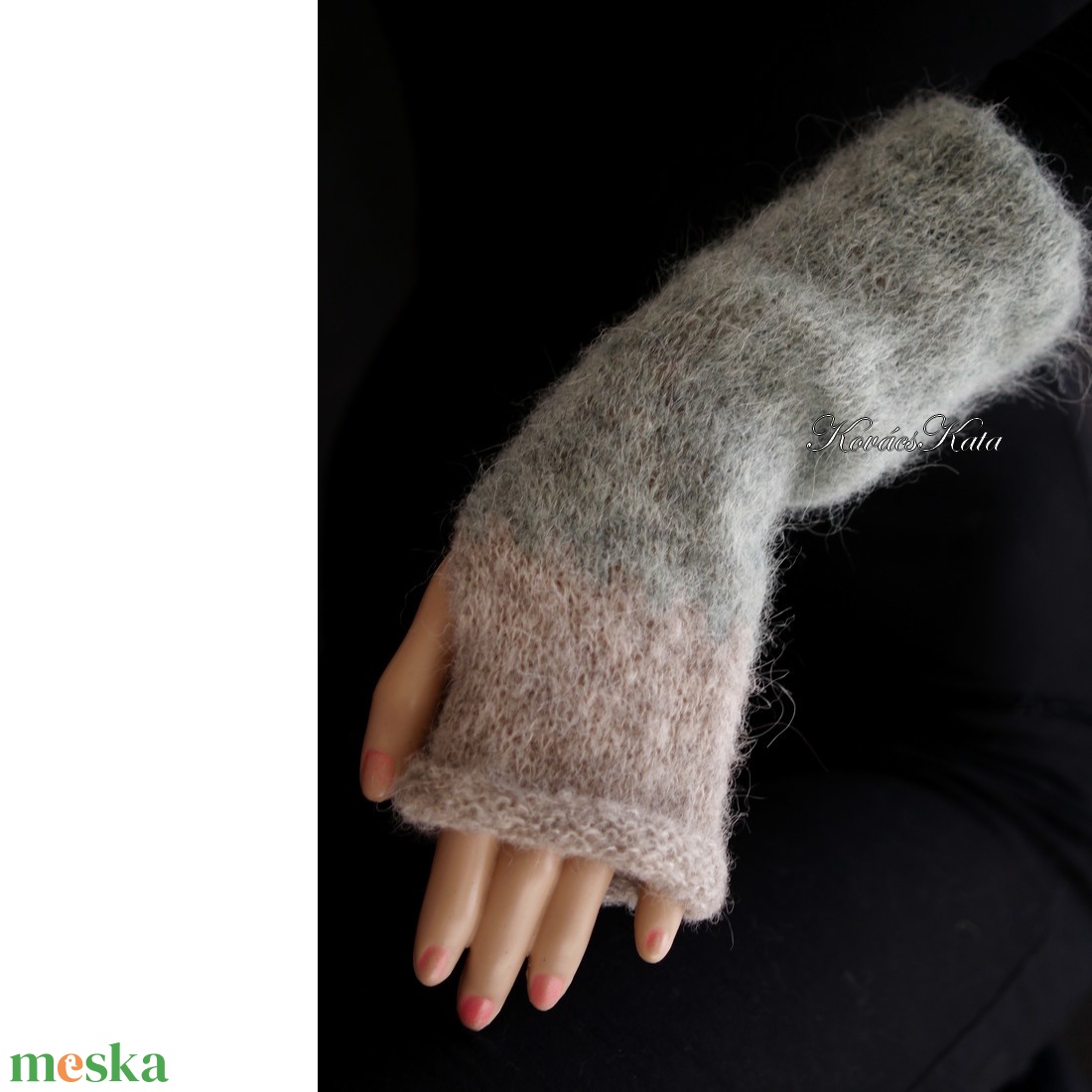 BOSZI-KESZTYŰ / alpaka-silk - exkluzív kézzel kötött kesztyűszár, kézmelegítő / zsálya, szürke - ruha & divat - sál, sapka, kendő - kesztyű - Meska.hu BOSZI-KESZTYŰ / alpaka-silk - exkluzív kézzel kötött kesztyűszár, kézmelegítő / zsálya, szürke - ruha & divat - sál, sapka, kendő - kesztyű - Meska.hu