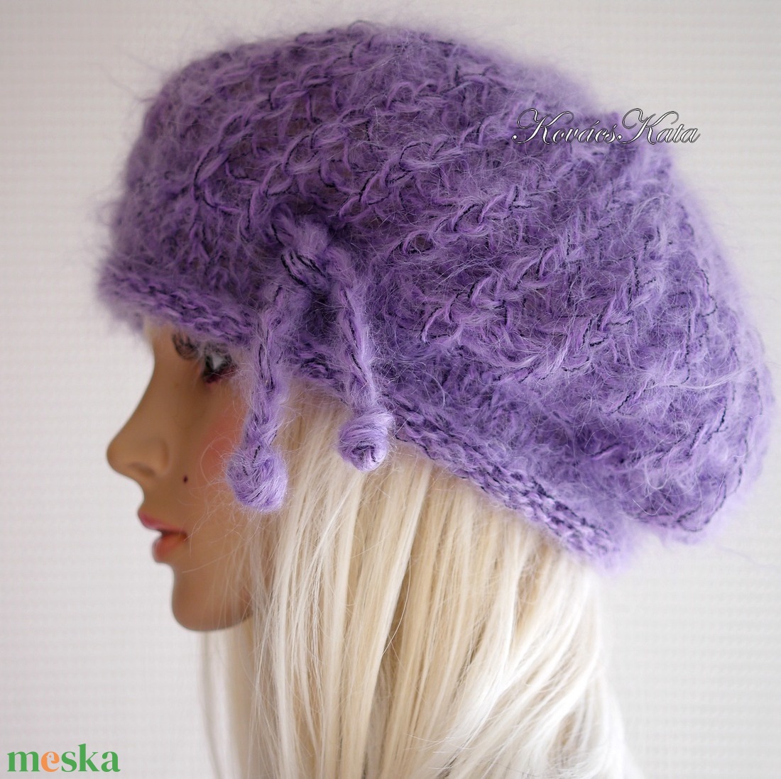 DORA / lila - extravagáns kézzel kötött chunky mohair gomba sapka, barett - ruha & divat - sál, sapka, kendő - sapka - Meska.hu DORA / lila - extravagáns kézzel kötött chunky mohair gomba sapka, barett - ruha & divat - sál, sapka, kendő - sapka - Meska.hu