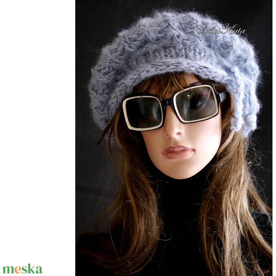 DORA / palakék - extravagáns kézzel kötött chunky mohair gomba sapka, barett  - ruha & divat - sál, sapka, kendő - sapka - Meska.hu