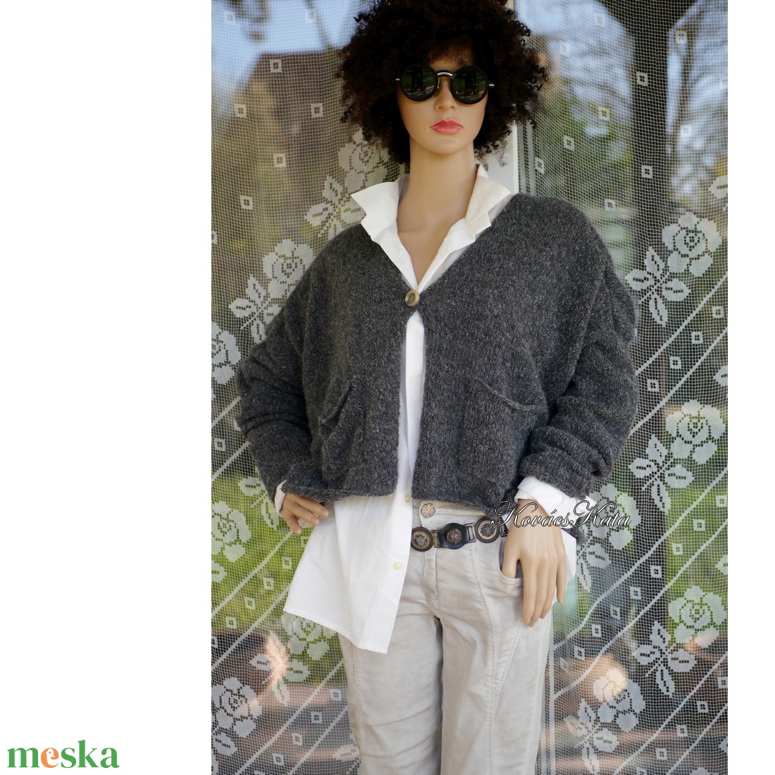 DORKA / mousse - kézzel kötött oversize buklé kardigán, pulóver / antracit - ruha & divat - női ruha - pulóver & kardigán - Meska.hu