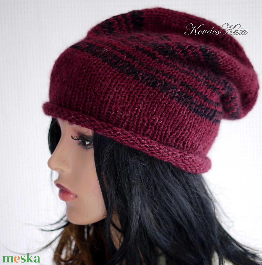BEANIE LUX / teve - trendi kézzel kötött teveszőr-merinó-kidmohair sapka / bordó+fekete - ruha & divat - sál, sapka, kendő - sapka - Meska.hu BEANIE LUX / teve - trendi kézzel kötött teveszőr-merinó-kidmohair sapka / bordó+fekete - ruha & divat - sál, sapka, kendő - sapka - Meska.hu