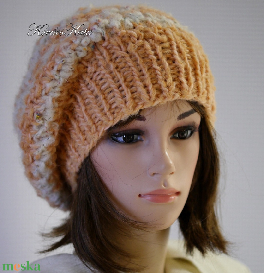 SZILVI-SAPI / barack - chunky beanie, kézzel kötött gyapjú-alpaka sapka - ruha & divat - sál, sapka, kendő - sapka - Meska.hu SZILVI-SAPI / barack - chunky beanie, kézzel kötött gyapjú-alpaka sapka - ruha & divat - sál, sapka, kendő - sapka - Meska.hu