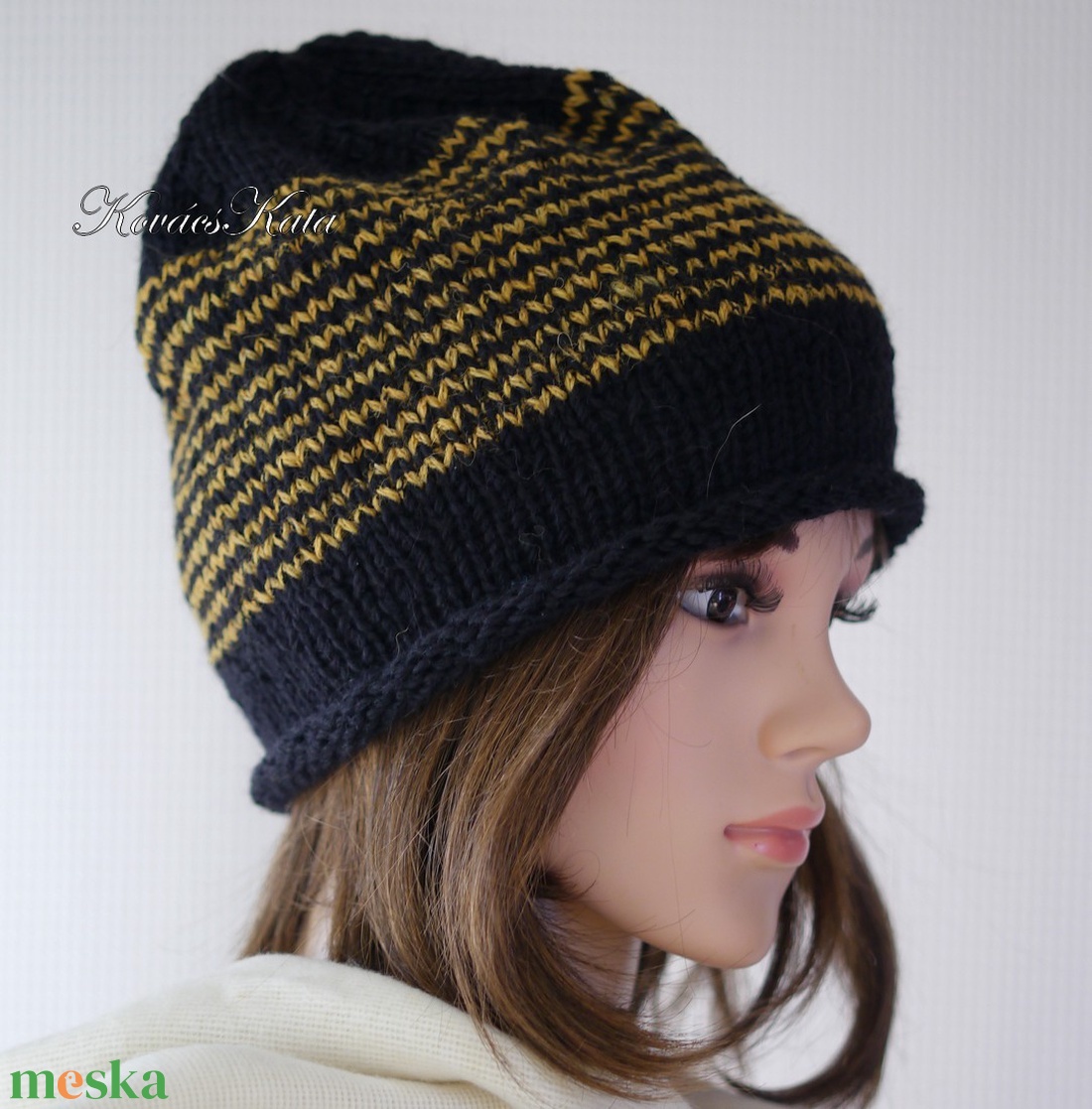 BEANIE LUX - trendi kézzel kötött angora-merinó sapka / fekete+okker - ruha & divat - sál, sapka, kendő - sapka - Meska.hu BEANIE LUX - trendi kézzel kötött angora-merinó sapka / fekete+okker - ruha & divat - sál, sapka, kendő - sapka - Meska.hu