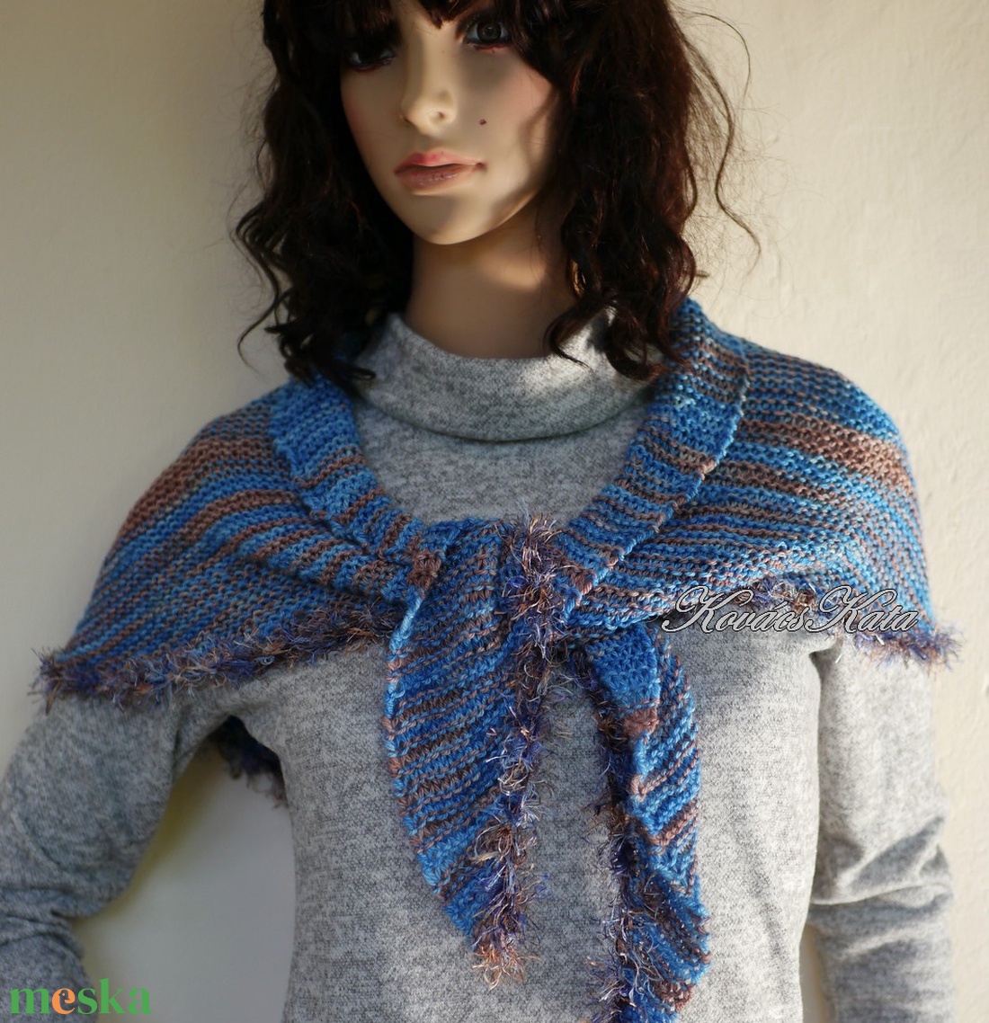 DELUXE SILK VÁLLKENDŐ - exkluzív kézzel kötött-festett selyem-jak- merinó kendő / pávakék - ruha & divat - sál, sapka, kendő - vállkendő - Meska.hu