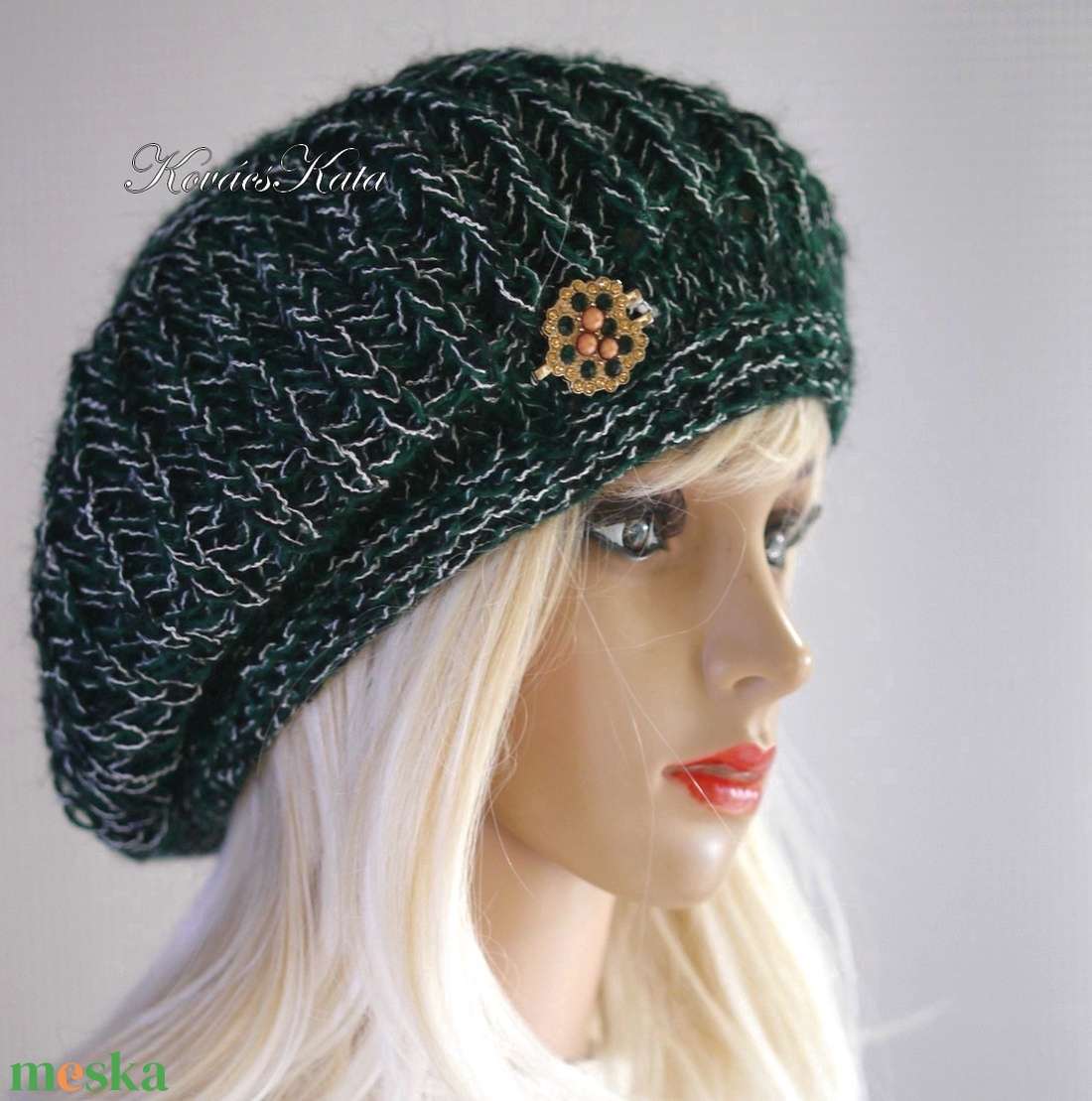 BORBÁLA / cirmos zöld - kézzel kötött moher-akril sapka, barett  - ruha & divat - sál, sapka, kendő - sapka & sál szett - Meska.hu