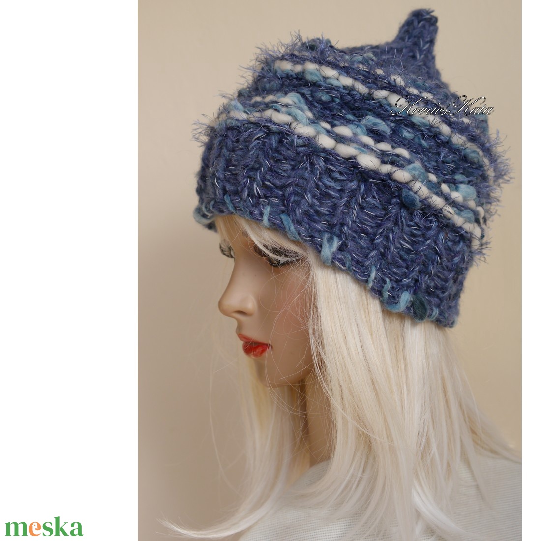 LUCA-SAPI / kék-fehér - bohém kézzel kötött design gyapjú sapka  - ruha & divat - sál, sapka, kendő - sapka - Meska.hu