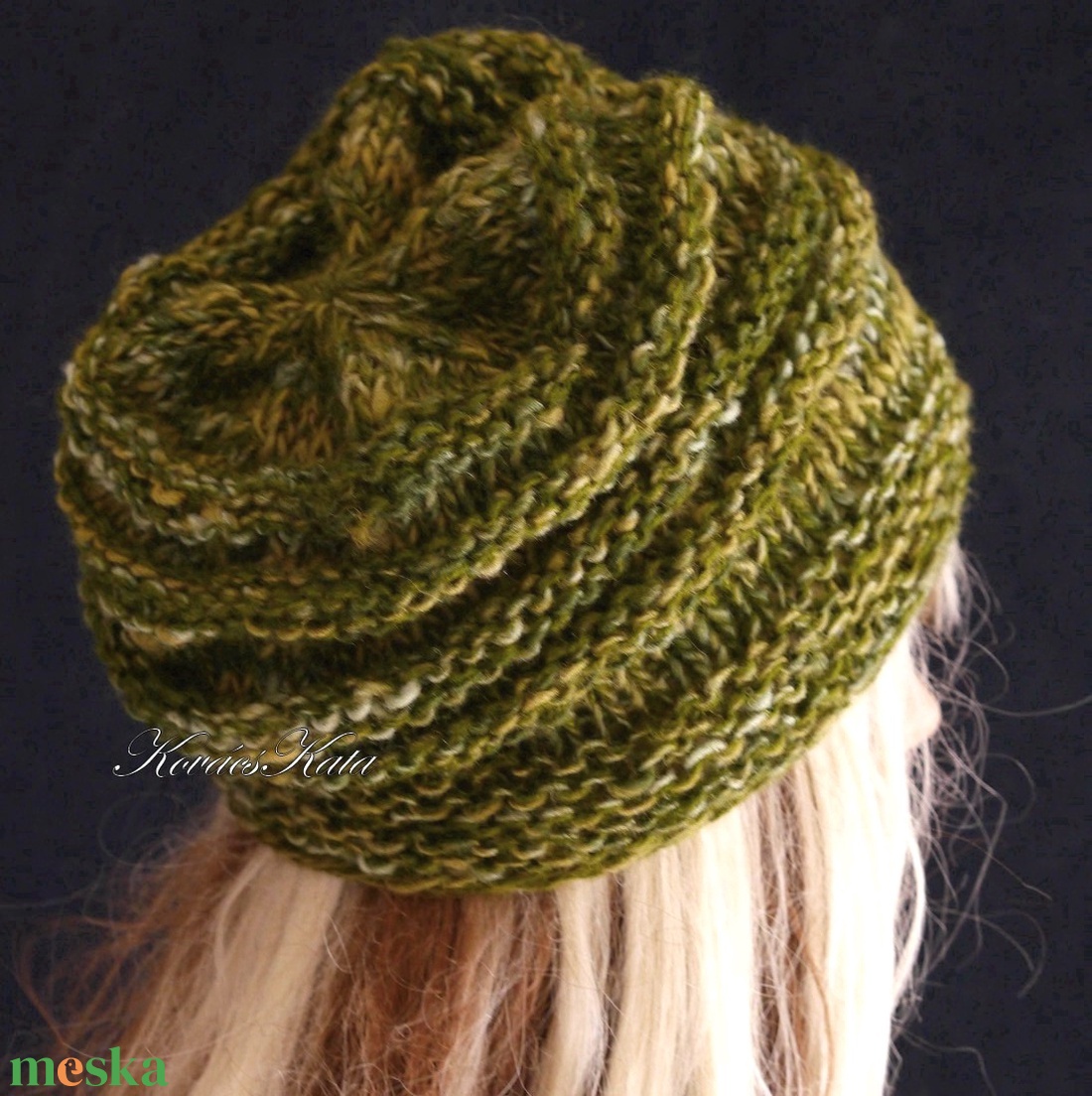 AMY-SAPI / olív - trendi kézzel kötött sapka - ruha & divat - sál, sapka, kendő - sapka - Meska.hu