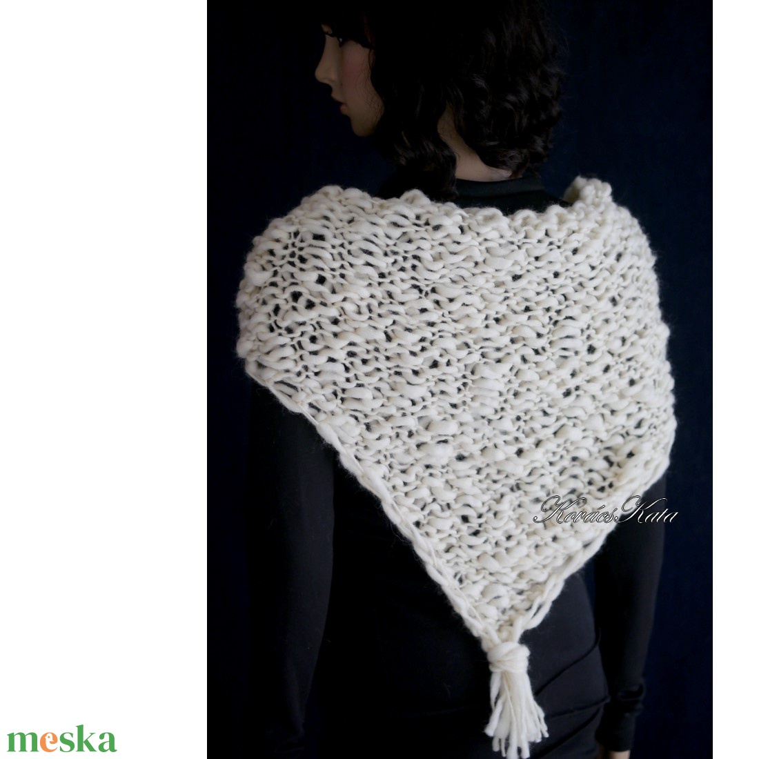 HANDSPUN VÁLLKENDŐ - kézzel kötött kézzel font 100% gyapjú sálkendő - ruha & divat - sál, sapka, kendő - vállkendő - Meska.hu