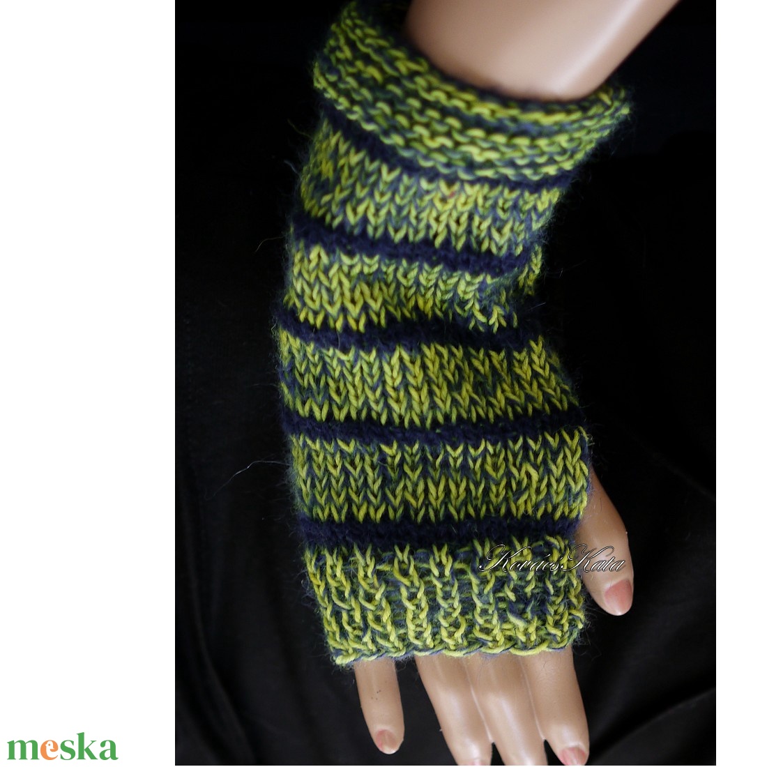 BOSZI KESZTYŰ / gyapjú - kézzel kötött rövid kesztyűszár, kézmelegítő / saláta - ruha & divat - sál, sapka, kendő - kesztyű - Meska.hu