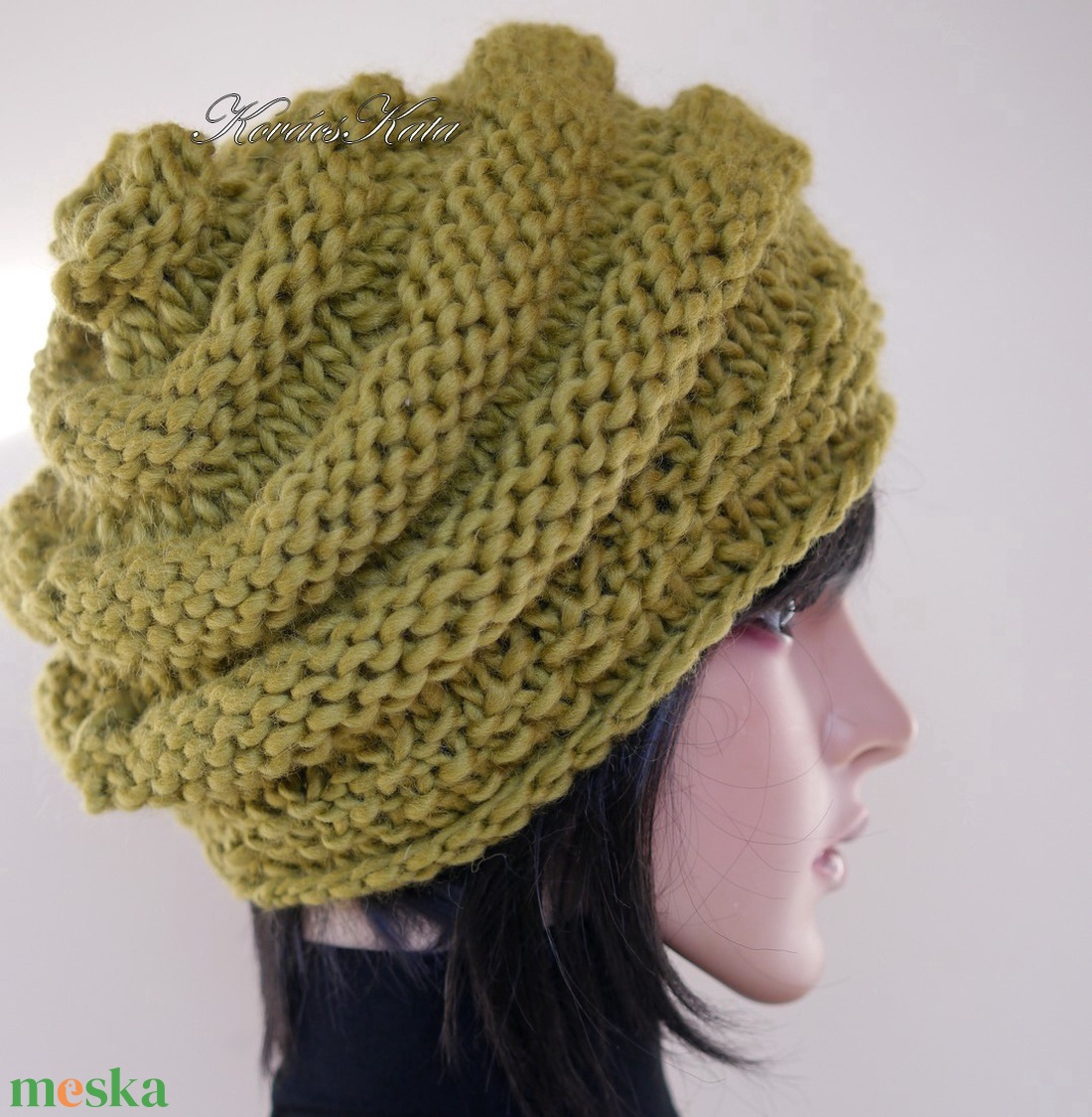 CSIGASAPI - kézzel kötött sapka / oliva - ruha & divat - sál, sapka, kendő - sapka - Meska.hu