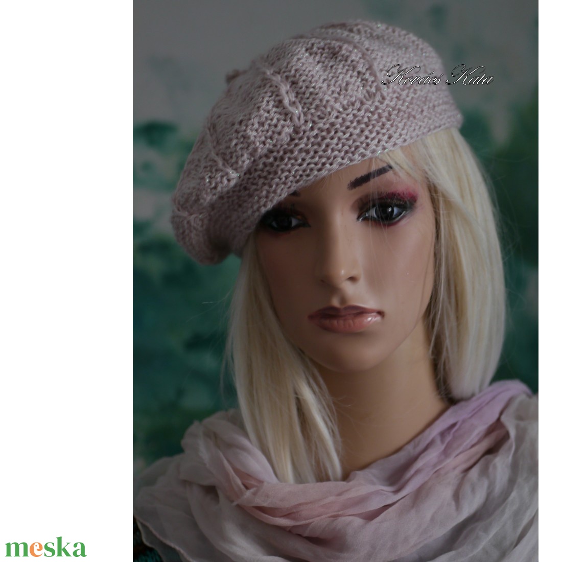 ALETTA / púder - exkluzív kézzel kötött kasmír-metál-mohair svájci sapka, barett KÉSZLETEN - ruha & divat - sál, sapka, kendő - sapka - Meska.hu