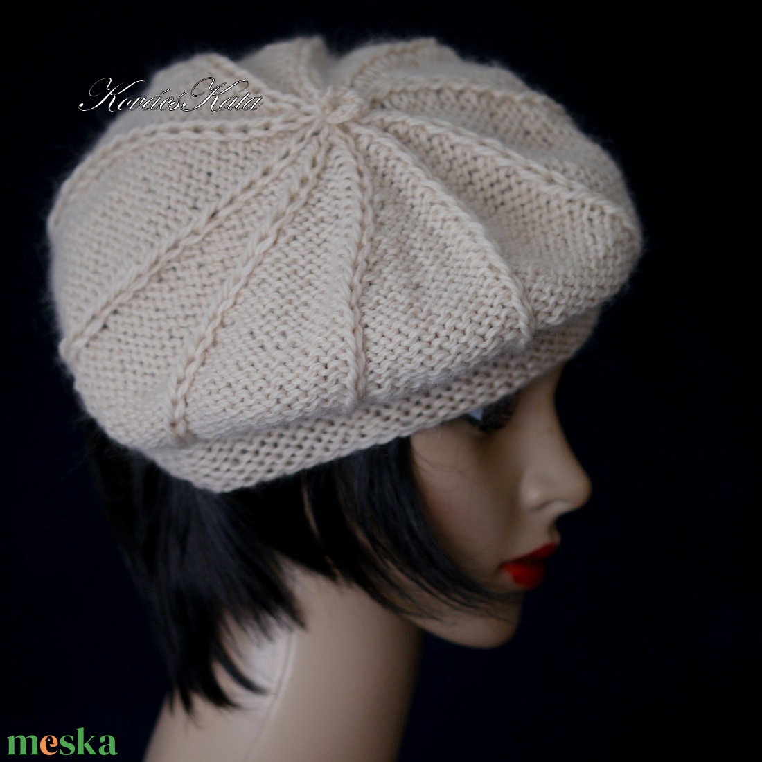 ALETTA / bézs - exkluzív kézzel kötött angora svájci sapka, barett KÉSZLETEN - ruha & divat - sál, sapka, kendő - sapka - Meska.hu