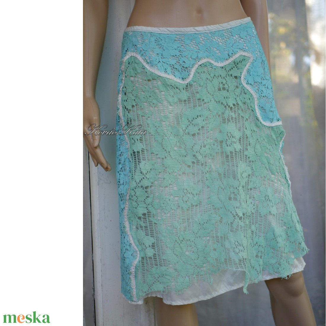CSIPKESZOKNYA - kézzel festett vintage csipke design szoknya / türkizek  - ruha & divat - női ruha - szoknya - Meska.hu