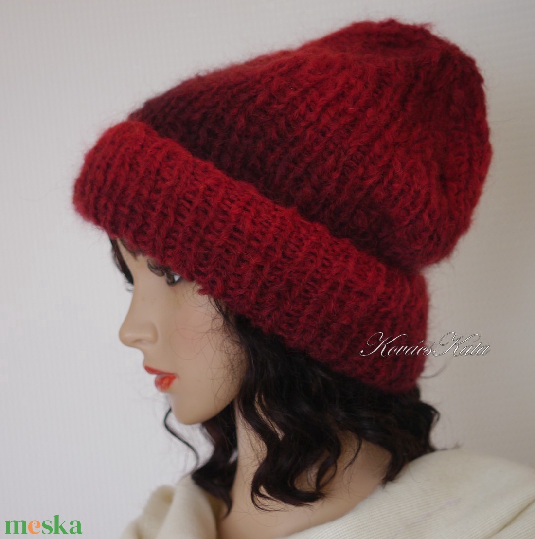 SOFFIO BEANIE  - trendi mohair ombre kézzel kötött sapka/ piros - ruha & divat - sál, sapka, kendő - sapka - Meska.hu
