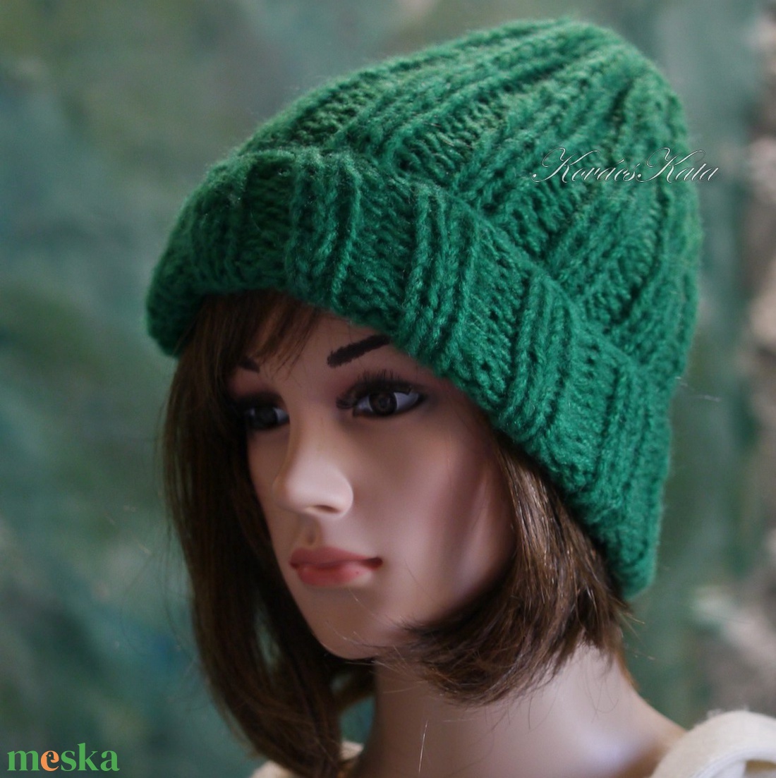 KIRA BEANIE  - trendi mohair kézzel kötött sapka/ smaragdzöld - ruha & divat - sál, sapka, kendő - sapka - Meska.hu