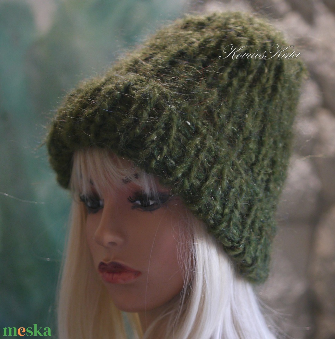 BALIBEANIE  - extravastag buklé-mohair kézzel kötött sapka / olív - ruha & divat - sál, sapka, kendő - sapka - Meska.hu