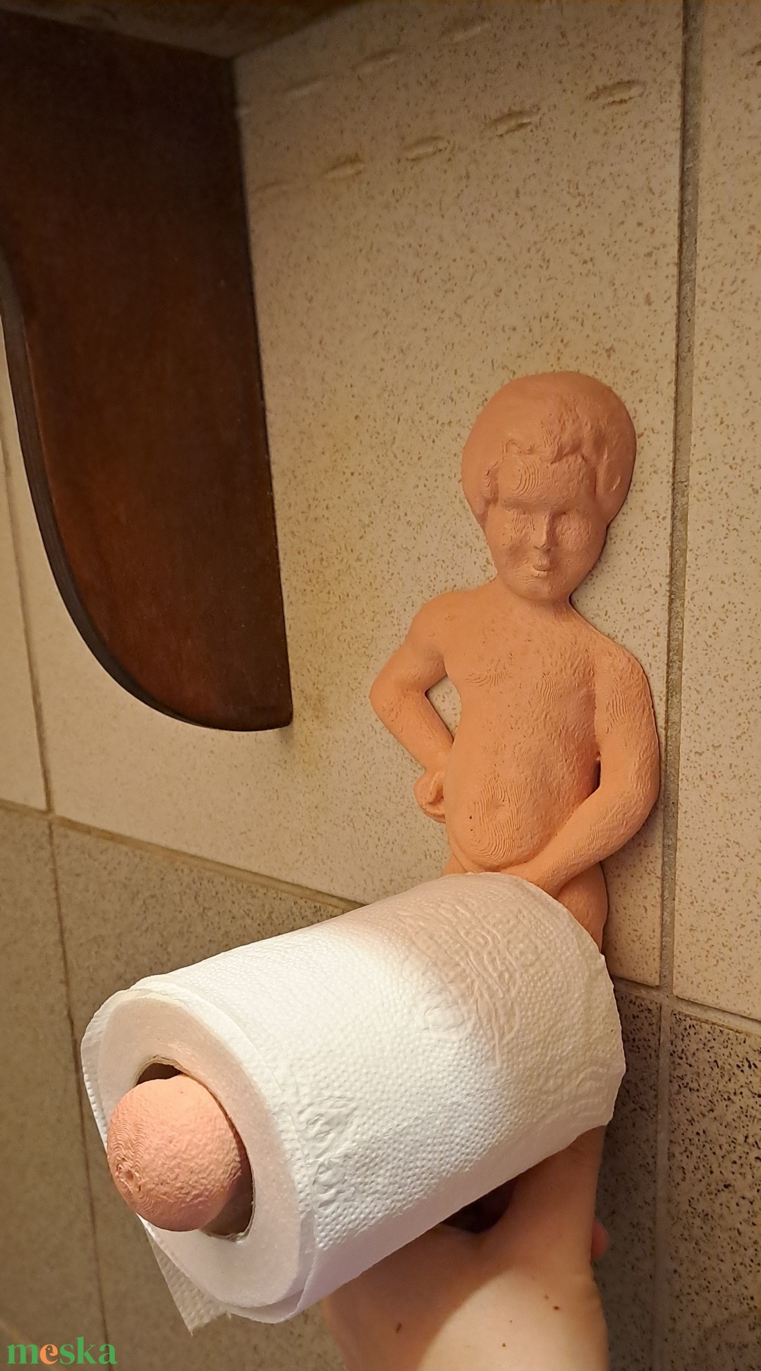 Kisfiú,vicces wc-papír tartó. - otthon & életmód - dekoráció - asztal és polc dekoráció - dekorációs tál, tartó - Meska.hu