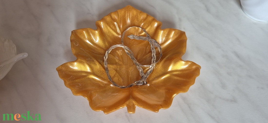Ékszertartó epoxy falevél. - ékszer - ékszertartó - ékszertartó tál - Meska.hu Ékszertartó epoxy falevél. - ékszer - ékszertartó - ékszertartó tál - Meska.hu
