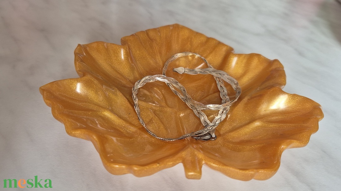 Ékszertartó epoxy falevél. - ékszer - ékszertartó - ékszertartó tál - Meska.hu Ékszertartó epoxy falevél. - ékszer - ékszertartó - ékszertartó tál - Meska.hu