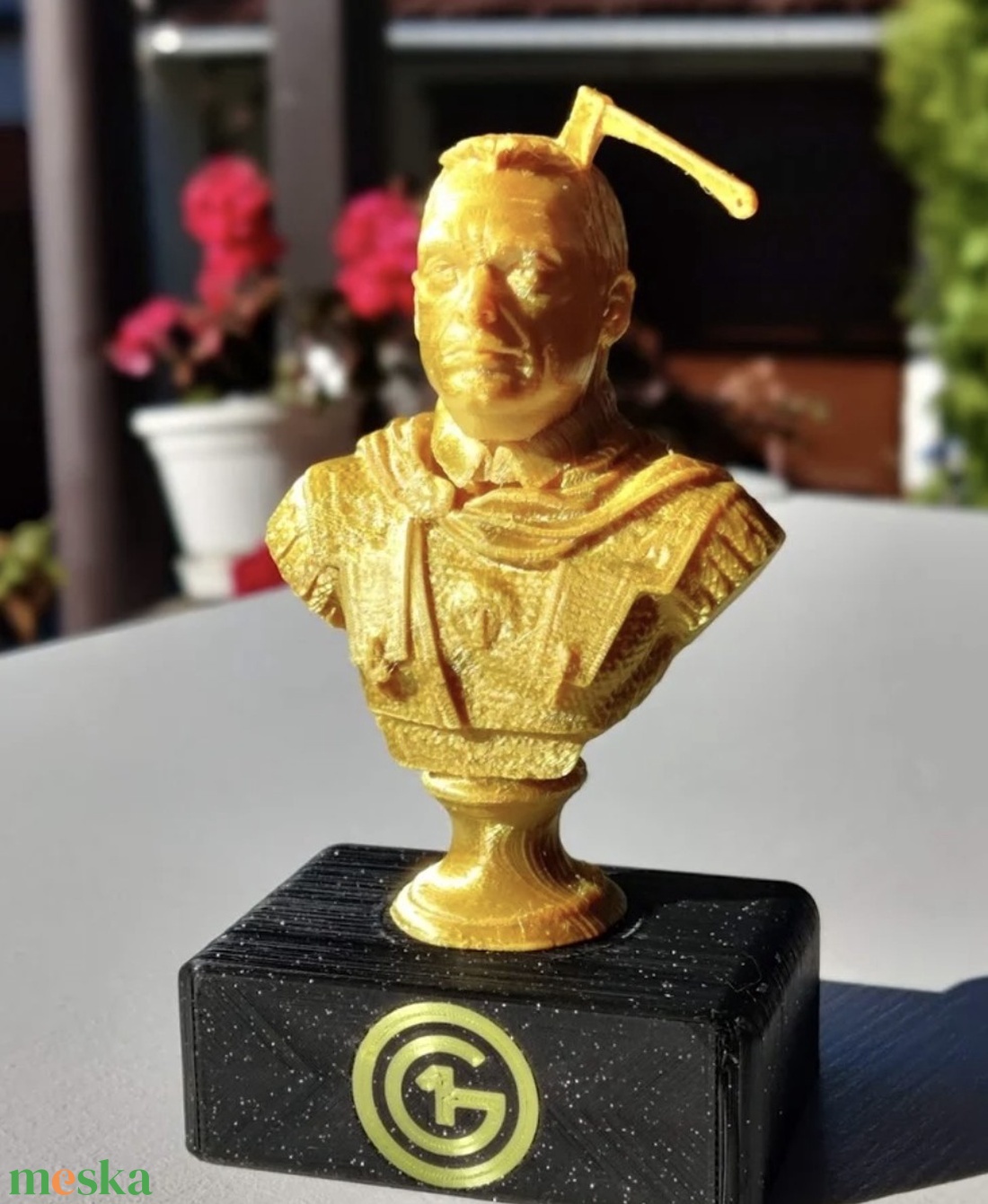 Orbán Viktor,szobor. - otthon & életmód - dekoráció - asztal és polc dekoráció - asztaldísz - Meska.hu