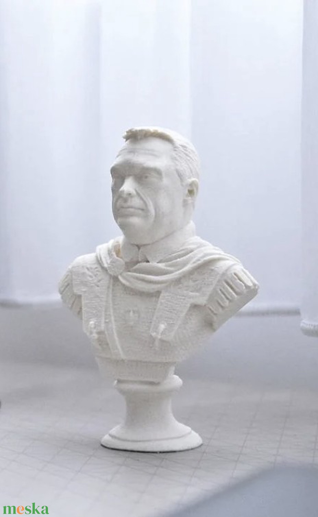 Orbán Viktor,szobor. - otthon & életmód - dekoráció - asztal és polc dekoráció - asztaldísz - Meska.hu