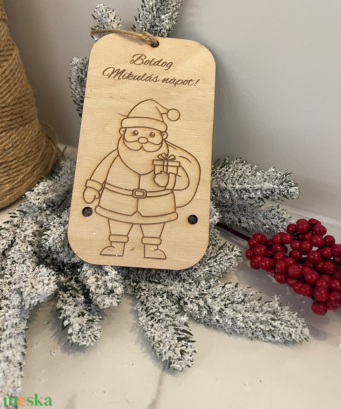 Mikulás ajándék tábla / Festhető karácsonyfadísz - karácsony - mikulás - mikulás ajándékok - Meska.hu