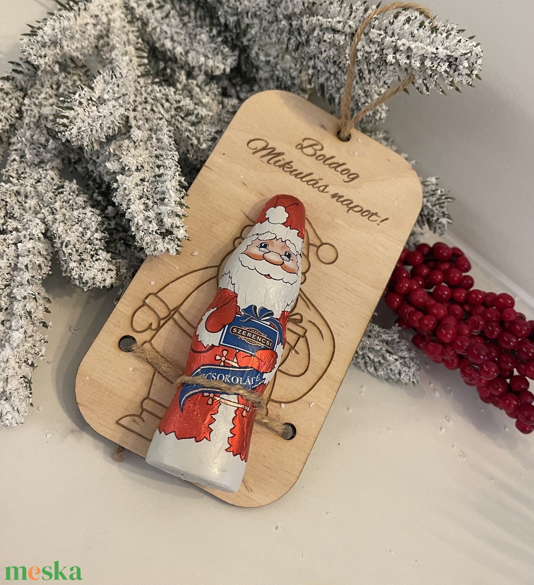 Mikulás ajándék tábla / Festhető karácsonyfadísz - karácsony - mikulás - mikulás ajándékok - Meska.hu