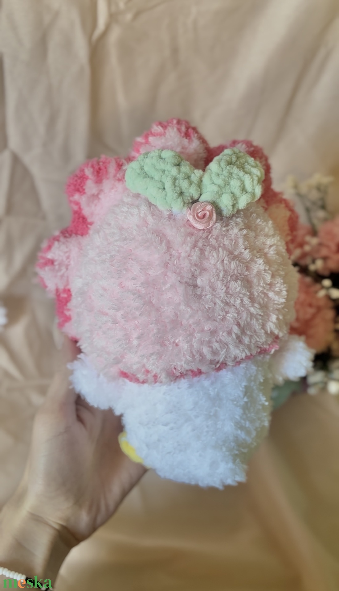 Horgolt Virágos Tavaszi Kacsa - játék & sport - plüssállat & játékfigura - más figura - Meska.hu