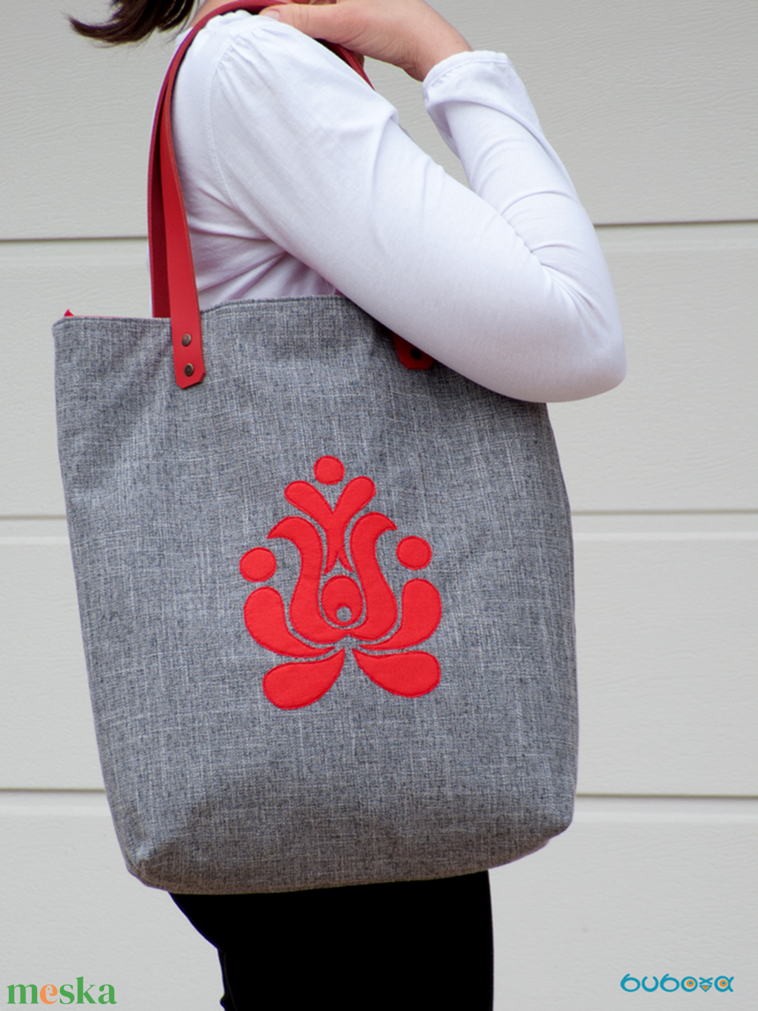 Valódi bőr vállpántos szürke női táska matyó mintával - táska & tok - kézitáska & válltáska - nagy pakolós táska - Meska.hu