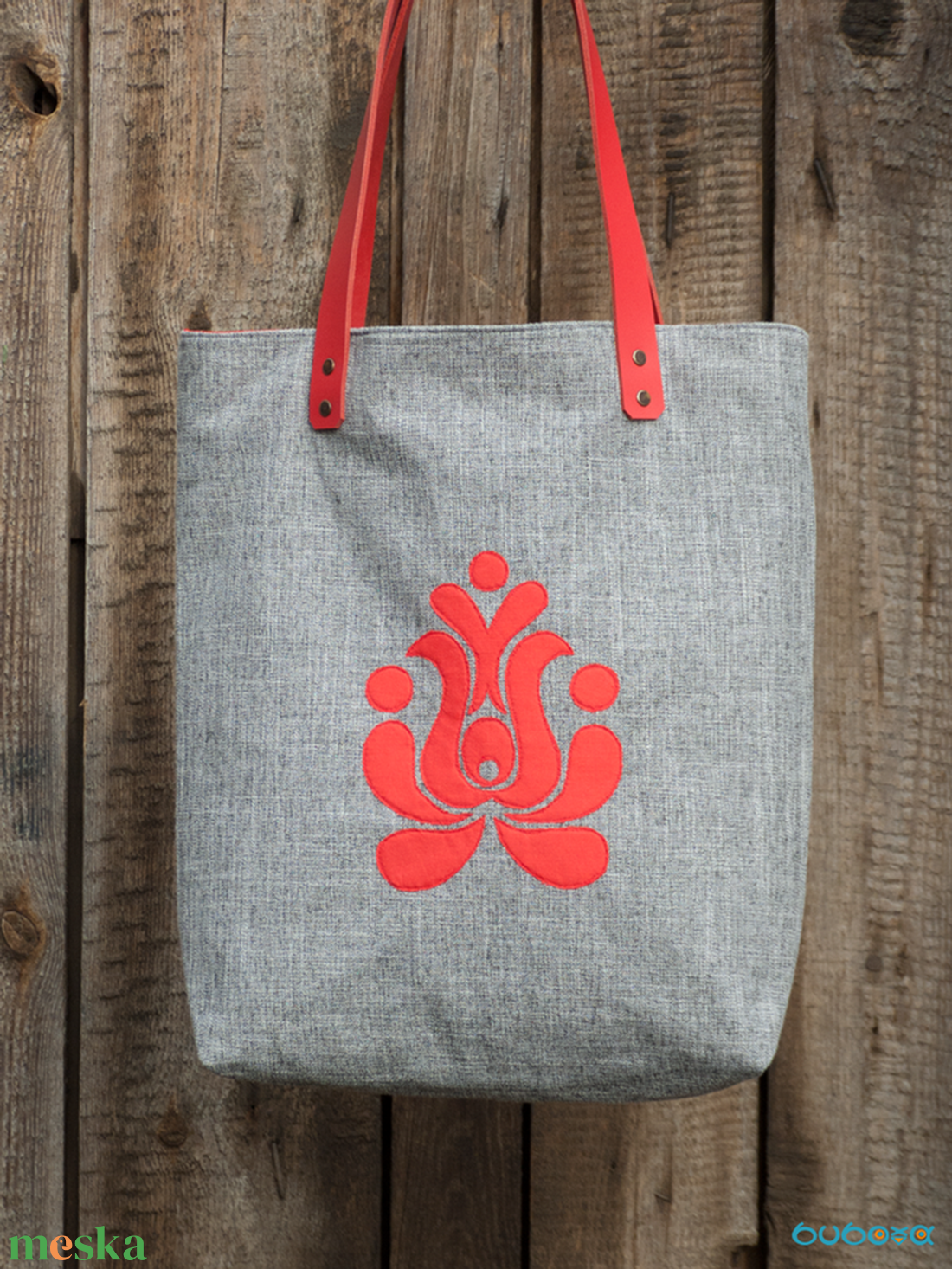 Valódi bőr vállpántos szürke női táska matyó mintával - táska & tok - kézitáska & válltáska - nagy pakolós táska - Meska.hu