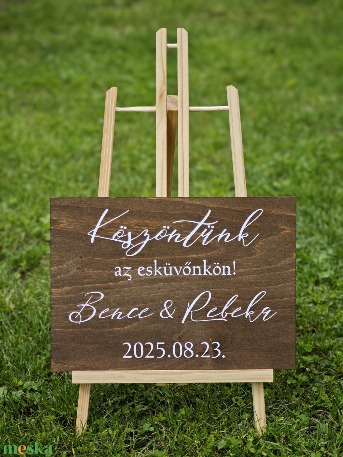 Esküvői üdvözlő tábla Köszöntünk az esküvőnkön - esküvő - dekoráció - tábla & jelzés - Meska.hu Esküvői üdvözlő tábla Köszöntünk az esküvőnkön - esküvő - dekoráció - tábla & jelzés - Meska.hu