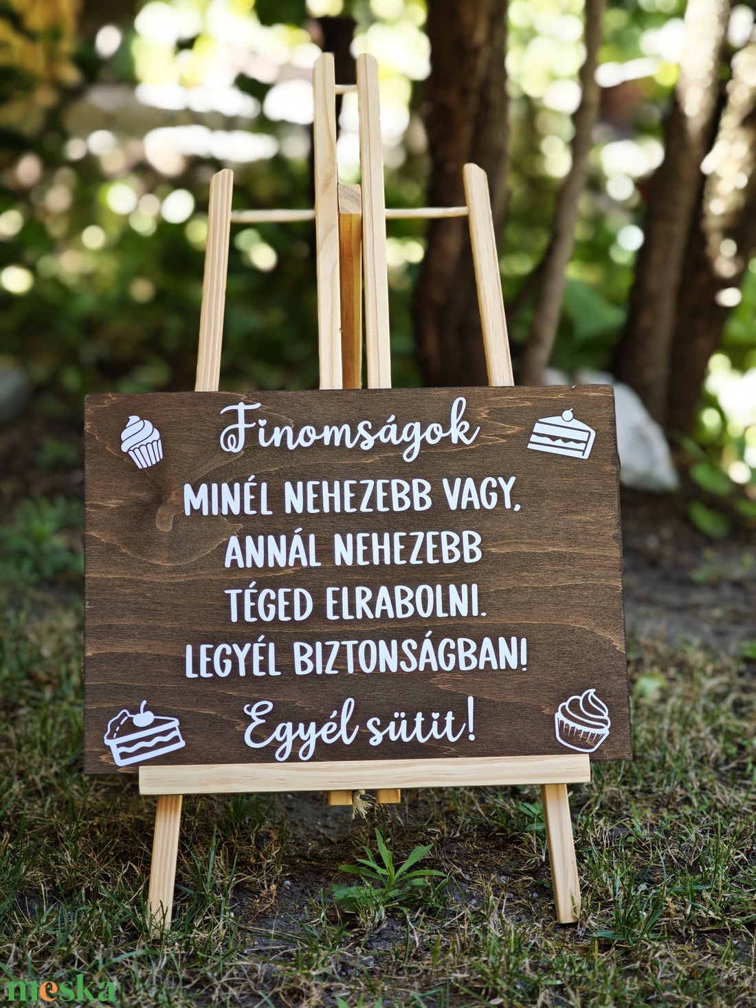 Humoros esküvői falitábla Légy biztonságban, egyél sütit! - esküvő - dekoráció - tábla & jelzés - Meska.hu Humoros esküvői falitábla Légy biztonságban, egyél sütit! - esküvő - dekoráció - tábla & jelzés - Meska.hu