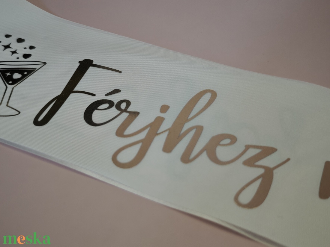 Egyedi vállszalag bármilyen szöveggel! - esküvő - lánybúcsú - Meska.hu Egyedi vállszalag bármilyen szöveggel! - esküvő - lánybúcsú - Meska.hu