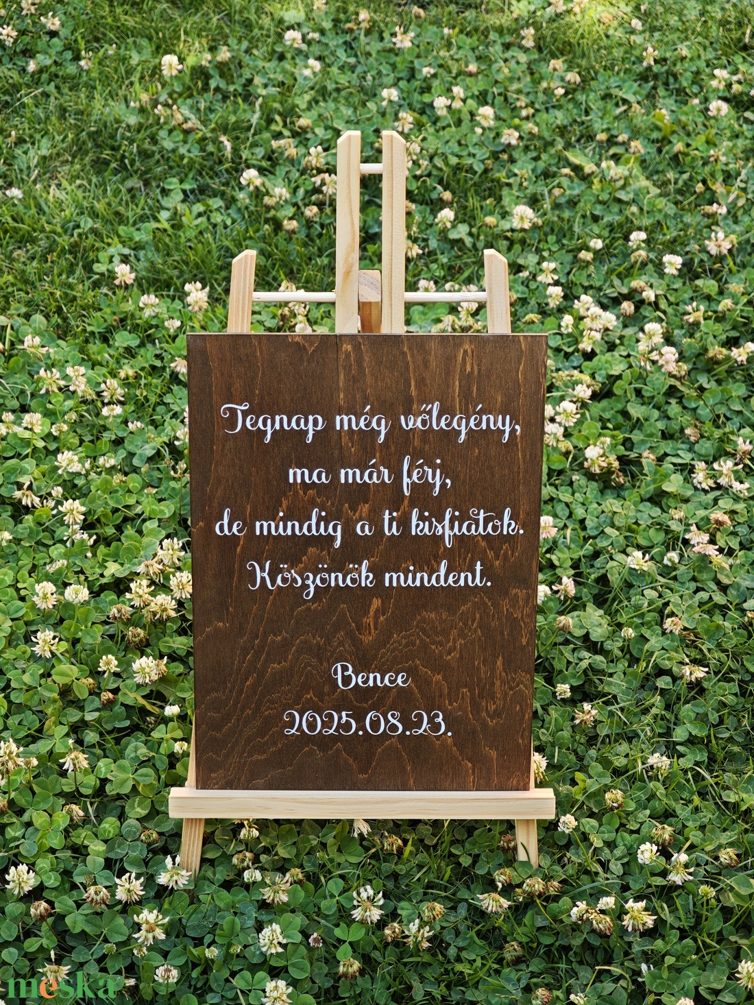 Esküvői tábla Tegnap még vőlegény, ma már férj de mindig a ti kisfiatok. - esküvő - dekoráció - tábla & jelzés - Meska.hu Esküvői tábla Tegnap még vőlegény, ma már férj de mindig a ti kisfiatok. - esküvő - dekoráció - tábla & jelzés - Meska.hu