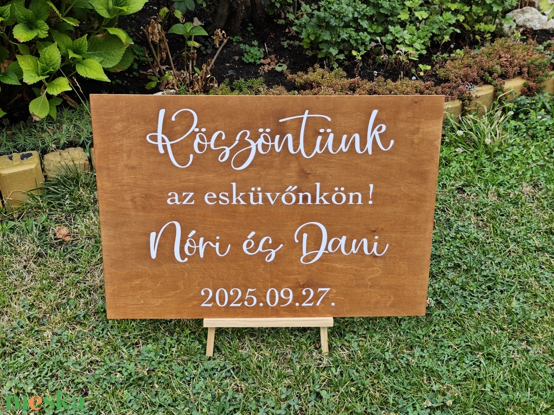 Esküvői üdvözlő tábla Köszöntünk az esküvőnkön - esküvő - dekoráció - tábla & jelzés - Meska.hu Esküvői üdvözlő tábla Köszöntünk az esküvőnkön - esküvő - dekoráció - tábla & jelzés - Meska.hu