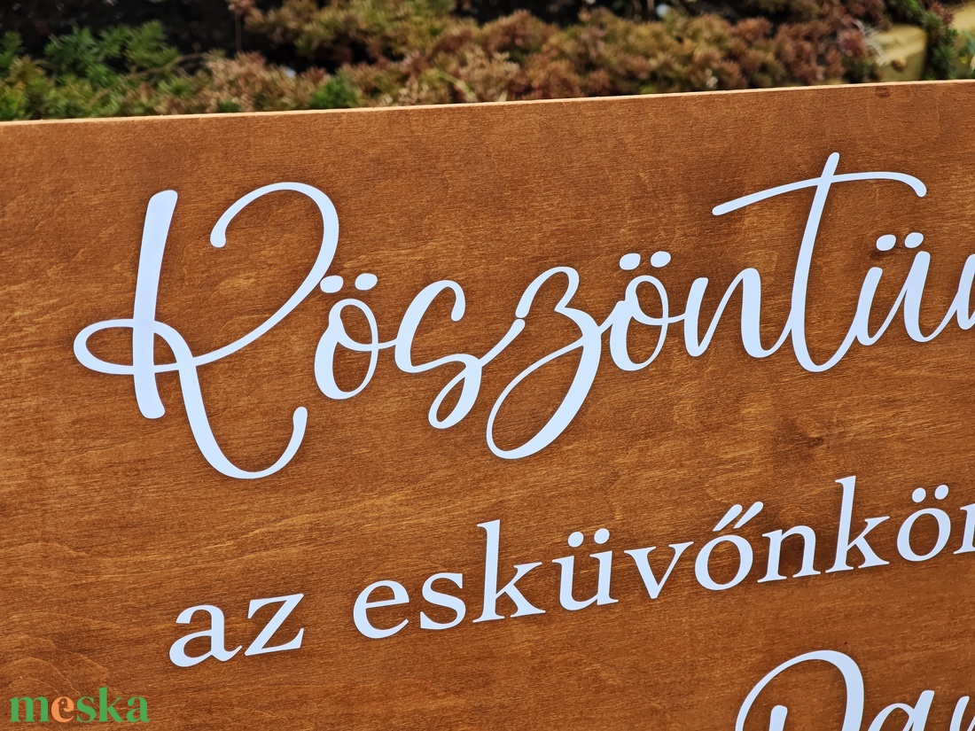 Esküvői üdvözlő tábla Köszöntünk az esküvőnkön - esküvő - dekoráció - tábla & jelzés - Meska.hu Esküvői üdvözlő tábla Köszöntünk az esküvőnkön - esküvő - dekoráció - tábla & jelzés - Meska.hu