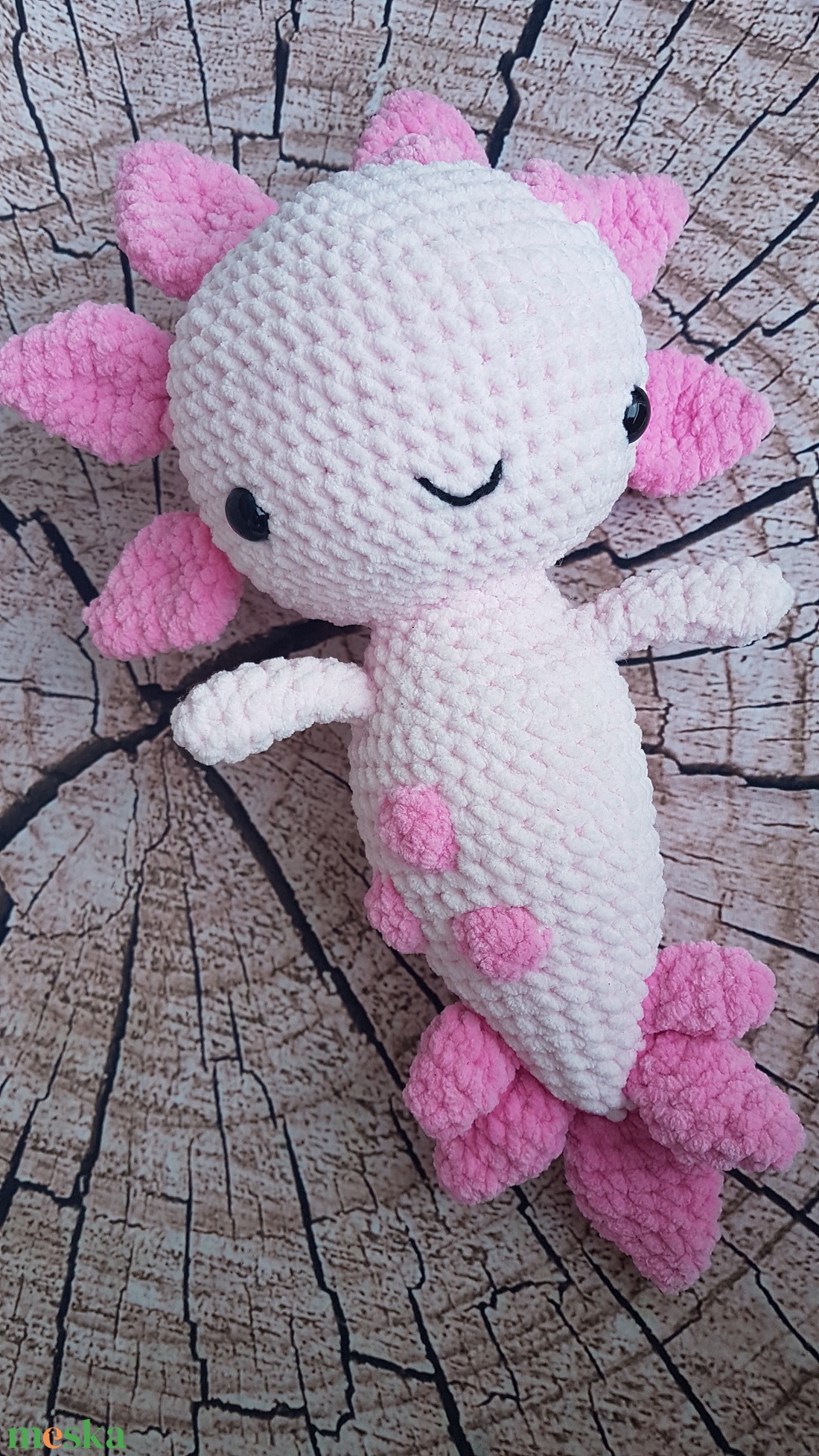 Zsenilia fonalból horgolt axolotl - játék & sport - plüssállat & játékfigura - más figura - Meska.hu Zsenilia fonalból horgolt axolotl - játék & sport - plüssállat & játékfigura - más figura - Meska.hu