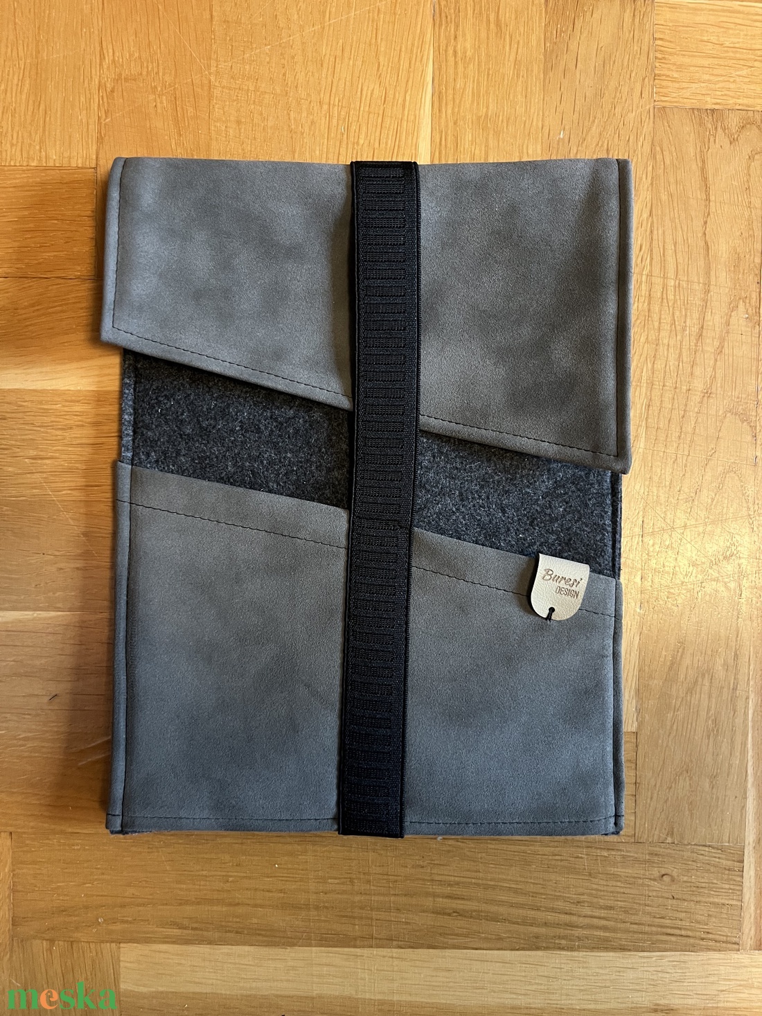 Tablet tartó - táska & tok - ebook & tablet tok - Meska.hu