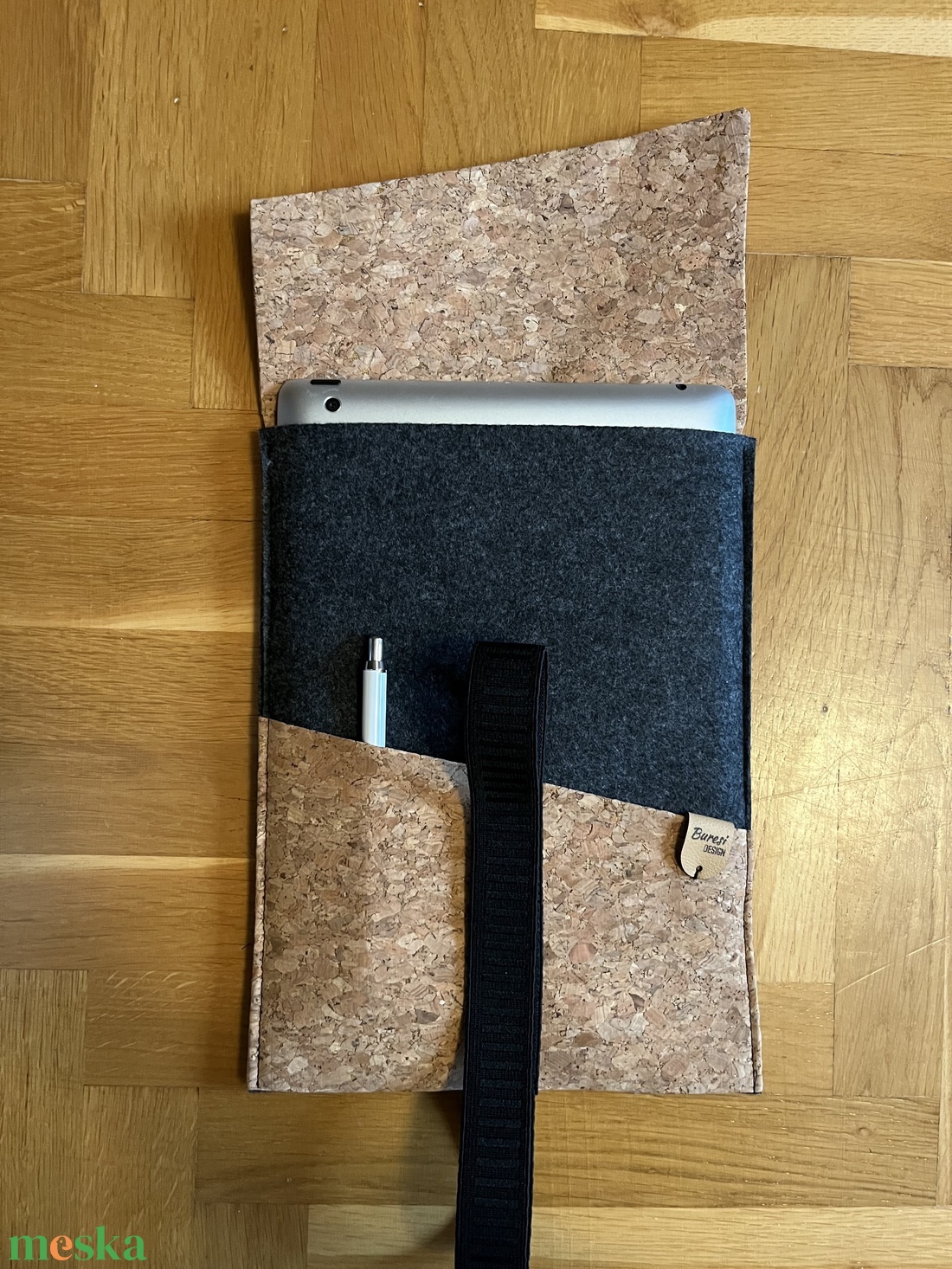 Tablet tartó - táska & tok - ebook & tablet tok - Meska.hu