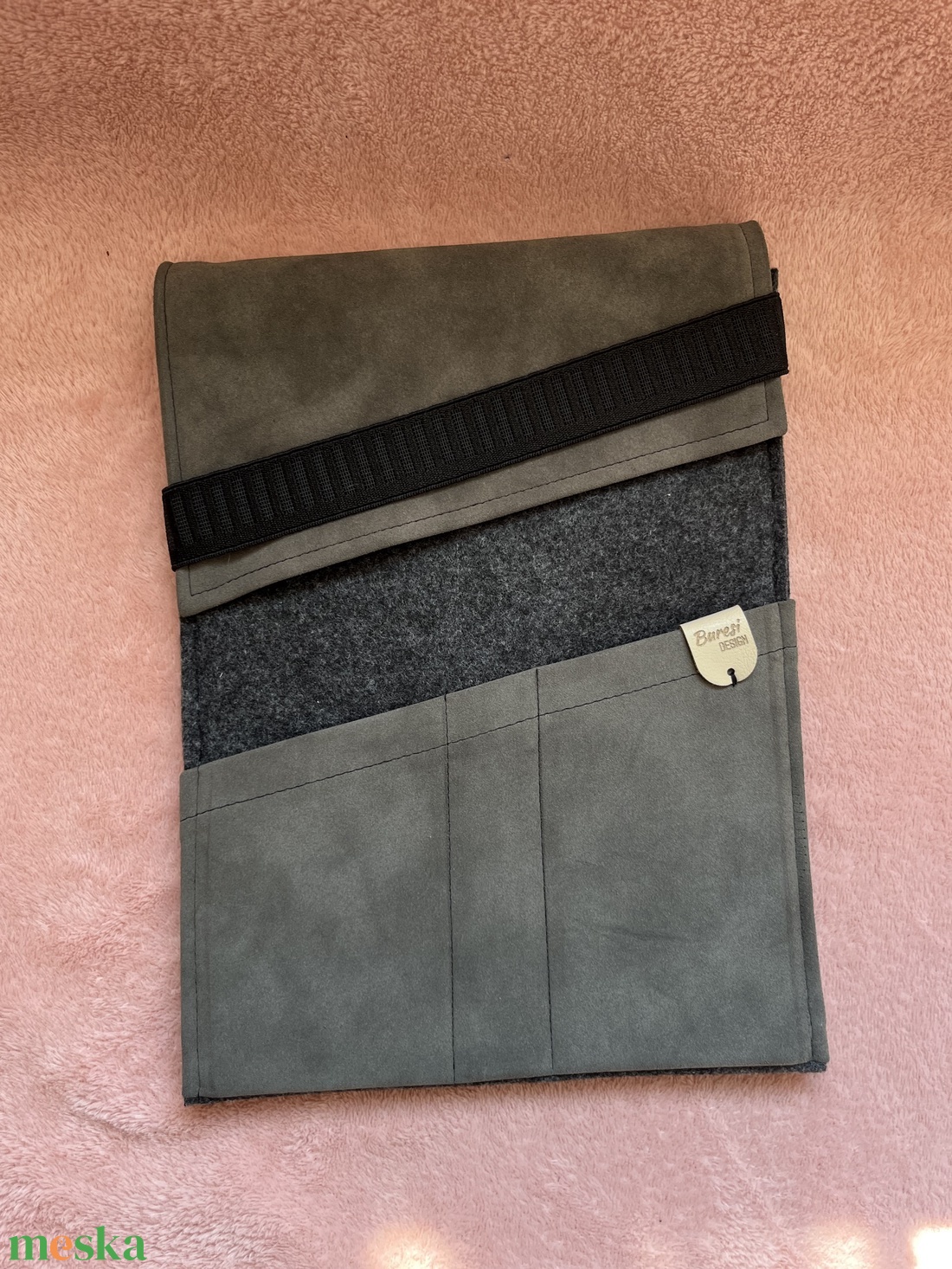 Tablet tartó - táska & tok - ebook & tablet tok - Meska.hu