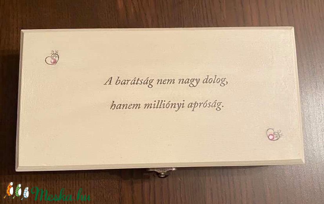 Idézetes fa doboz - A barátság nem nagy dolog, hanem... - otthon & életmód - tárolás & rendszerezés - doboz - Meska.hu Idézetes fa doboz - A barátság nem nagy dolog, hanem... - otthon & életmód - tárolás & rendszerezés - doboz - Meska.hu