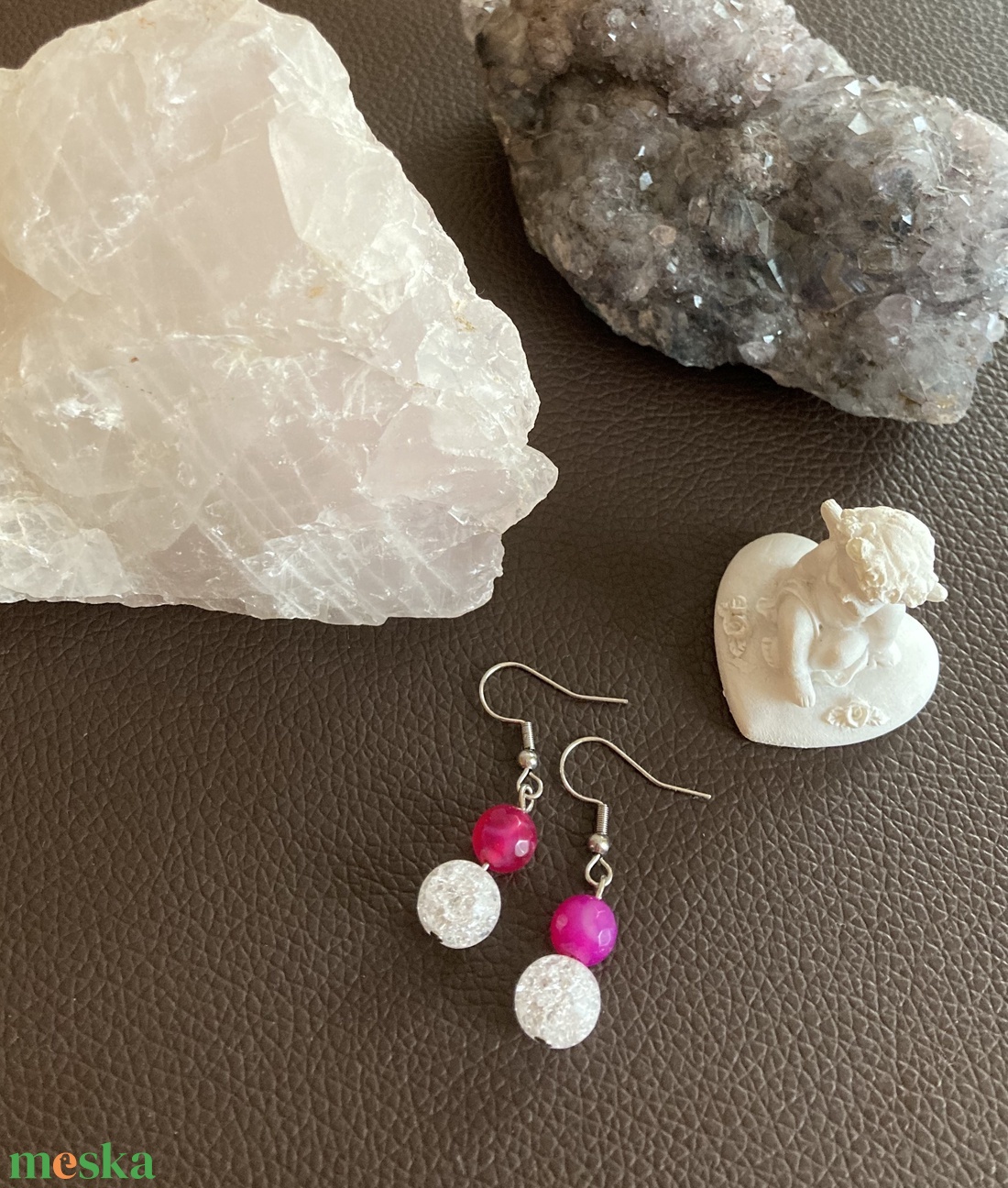 Hegyikristály és fukszia achát fülbevaló  - ékszer - fülbevaló - lógó fülbevaló - Meska.hu