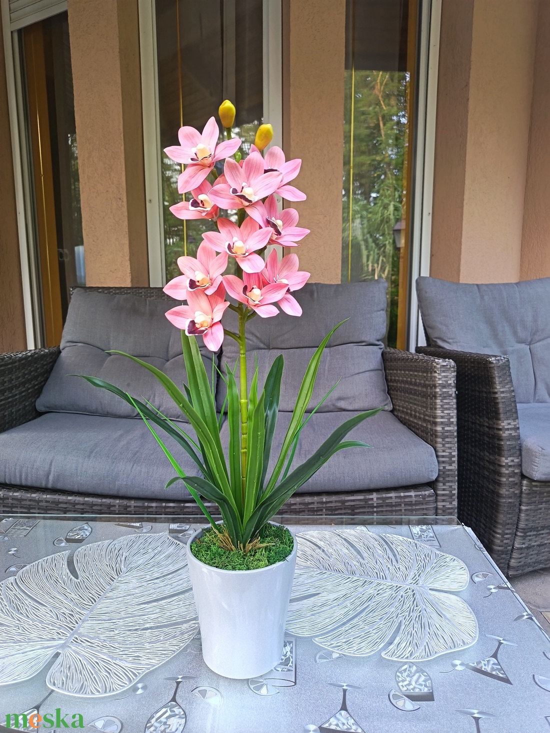 Élethű, különleges orchidea kerámiakaspóban  - otthon & életmód - dekoráció - asztal és polc dekoráció - asztaldísz - Meska.hu Élethű, különleges orchidea kerámiakaspóban  - otthon & életmód - dekoráció - asztal és polc dekoráció - asztaldísz - Meska.hu