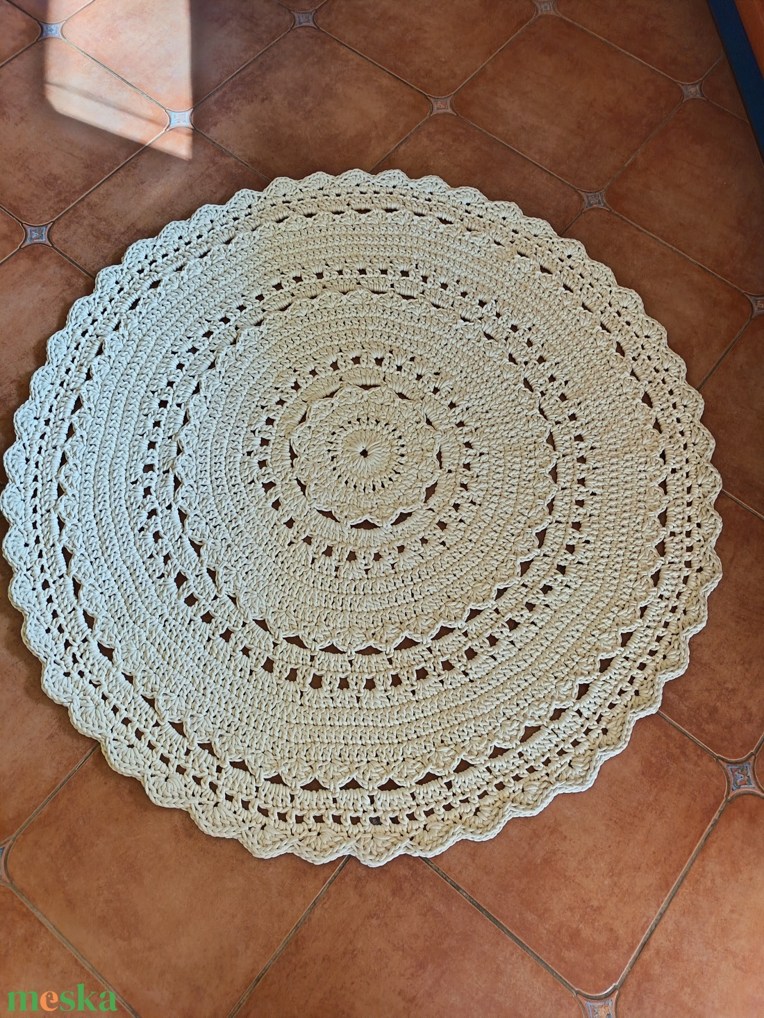Horgolt pamutszőnyeg ekrü színben (150 cm) - otthon & életmód - lakástextil - szőnyeg - horgolt szőnyeg - Meska.hu  Horgolt pamutszőnyeg ekrü színben (150 cm) - otthon & életmód - lakástextil - szőnyeg - horgolt szőnyeg - Meska.hu
