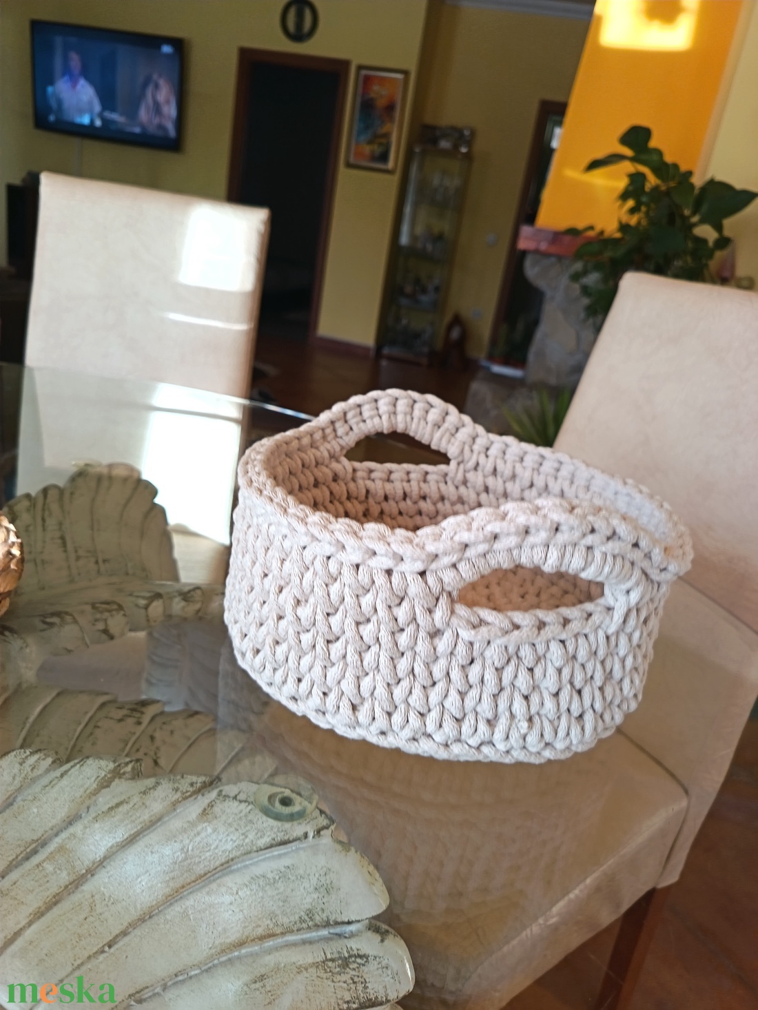 Natúr horgolt tároló kosár fülekkel  újrahasznosított pamut zsinórfonalból, kézműves lakásdekoráció - otthon & életmód - tárolás & rendszerezés - tárolókosár - Meska.hu