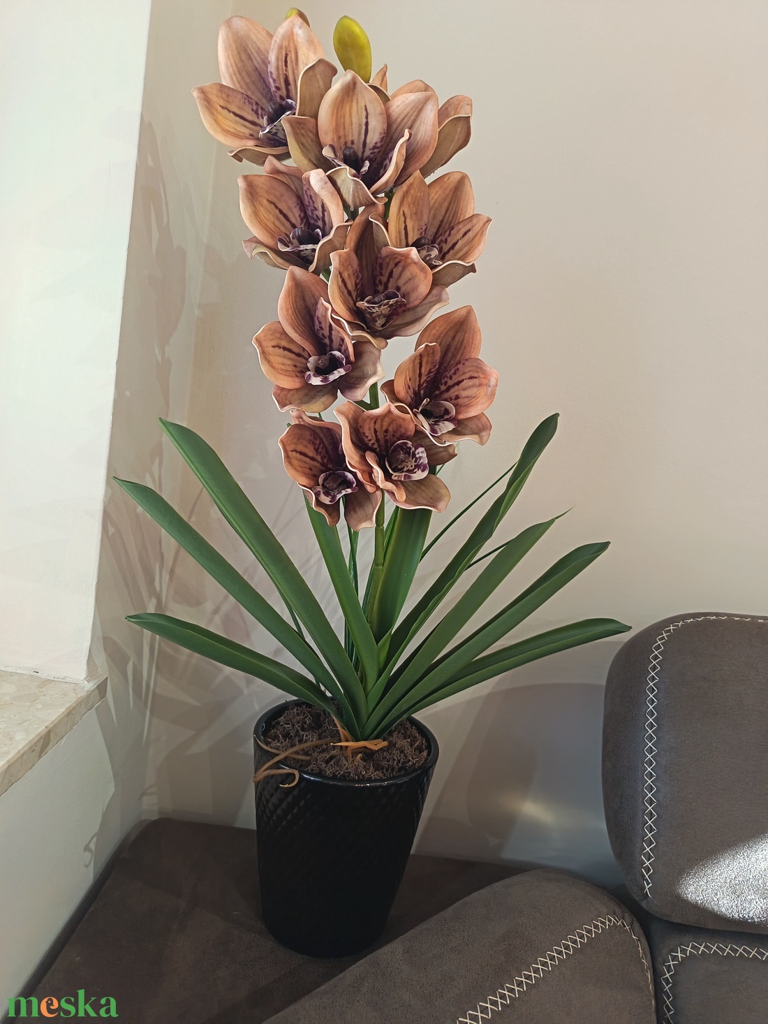 Élethű orchidea dekoráció kerámiakaspóban  - otthon & életmód - dekoráció - asztal és polc dekoráció - asztaldísz - Meska.hu