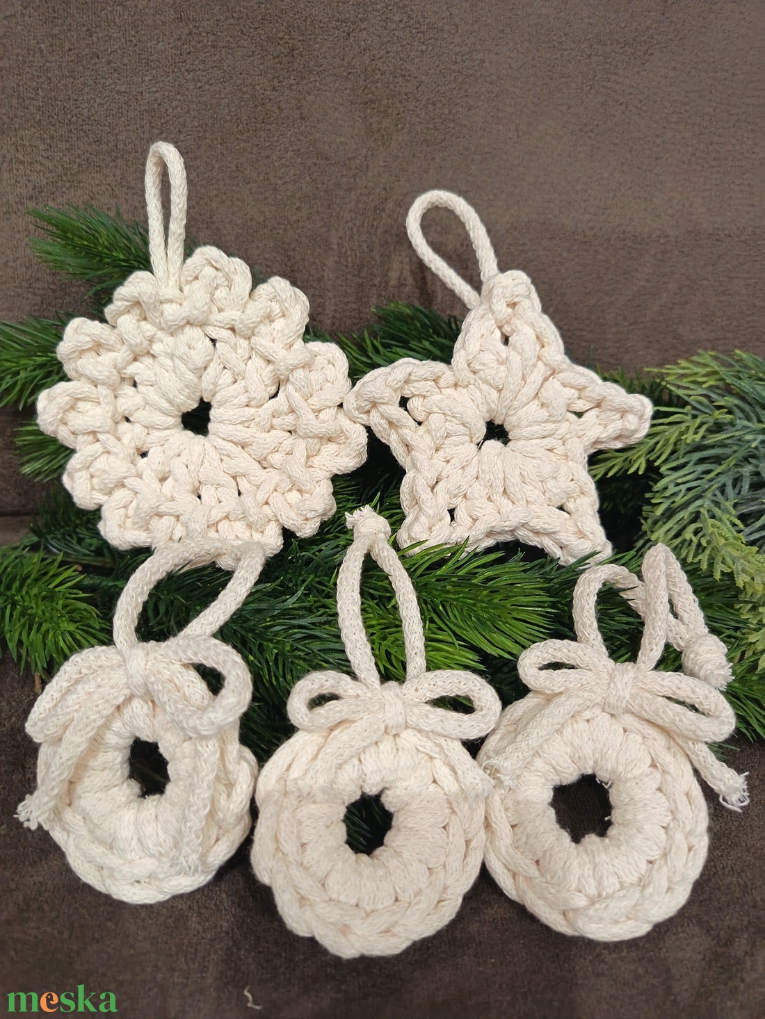 Horgolt karácsonyfadísz készlet  - karácsony - karácsonyi lakásdekoráció - karácsonyfadíszek - Meska.hu