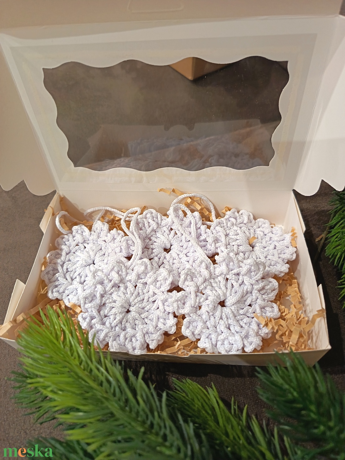 5 db-os horgolt karácsonyfadísz készlet  - karácsony - karácsonyi lakásdekoráció - karácsonyfadíszek - Meska.hu