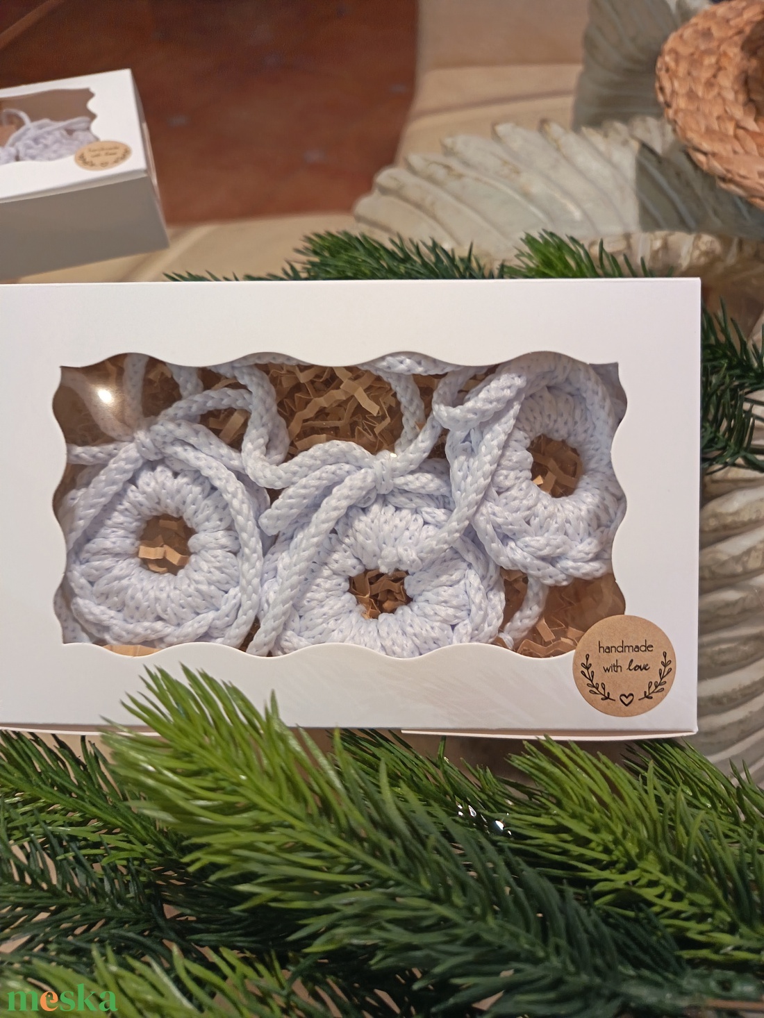 Horgolt karácsonyfadísz készlet - 3 db-os  - karácsony - karácsonyi lakásdekoráció - karácsonyfadíszek - Meska.hu