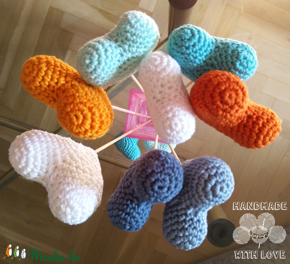 Horgolt 3D amigurumi szív pálcán - kék -  - Meska.hu